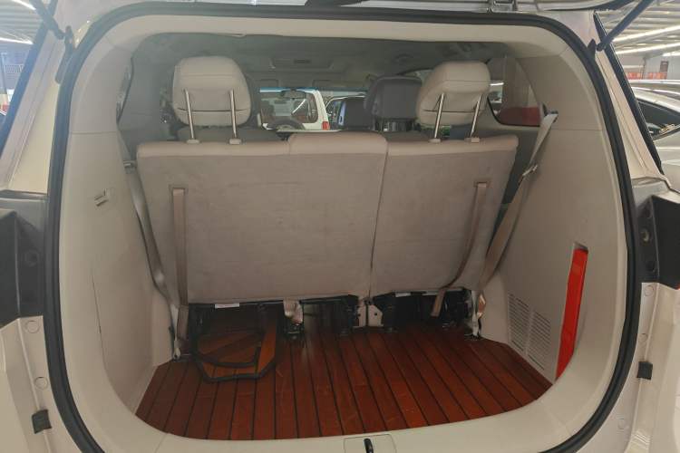 Used Buick GL8 2018 ES 28T Comfort Model China VI Standard