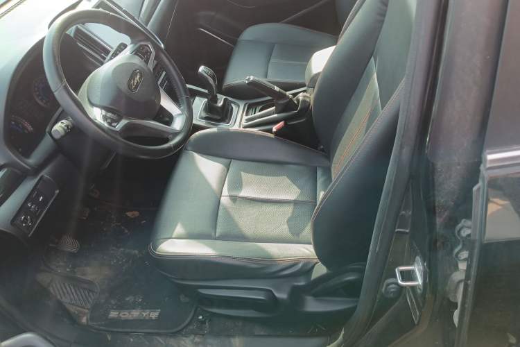 Used Zotye Z360 2017 1.5L Manual Luxury Model
