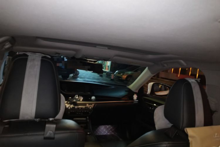 Used Lexus ES 2015 300h Comfort Edition
