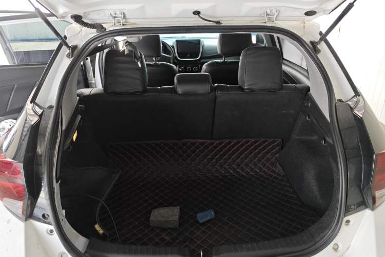 Used Toyota YARiS L 2020 X-Trail X 1.5L CVT Leading Edition
