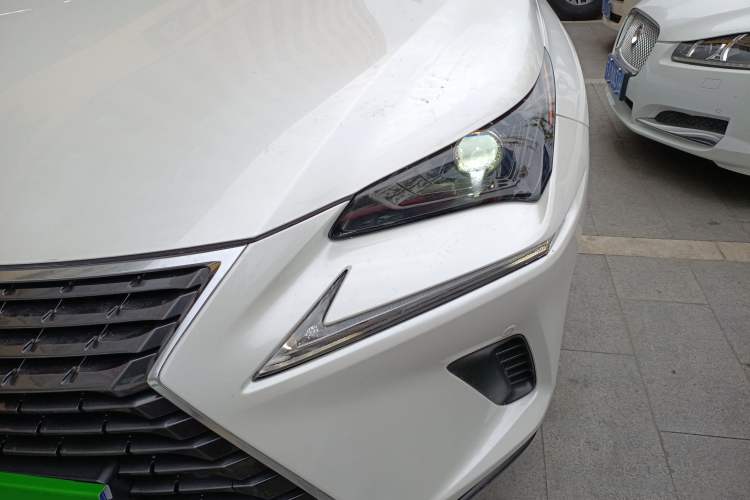 Used Lexus NX 2018 200 Front-Wheel-Drive Xingxing Edition China VI Standard
