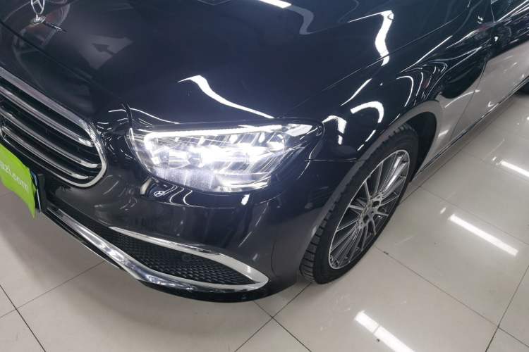 Used Mercedes-Benz E-Class 2023 Facelift E 260 L