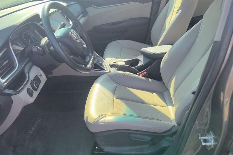 Used Buick GT 2017 15N Automatic Elite Version
