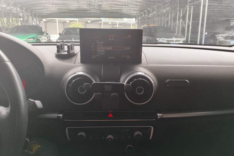 Used Audi A3 2014 Sportback 35 TFSI Automatic Comfort Model
