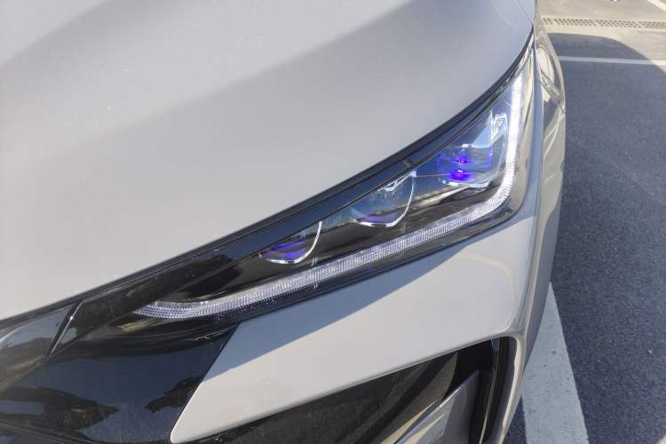 Used BYD Tang New Energy 2025 DM-i 115KM Prestige Model
