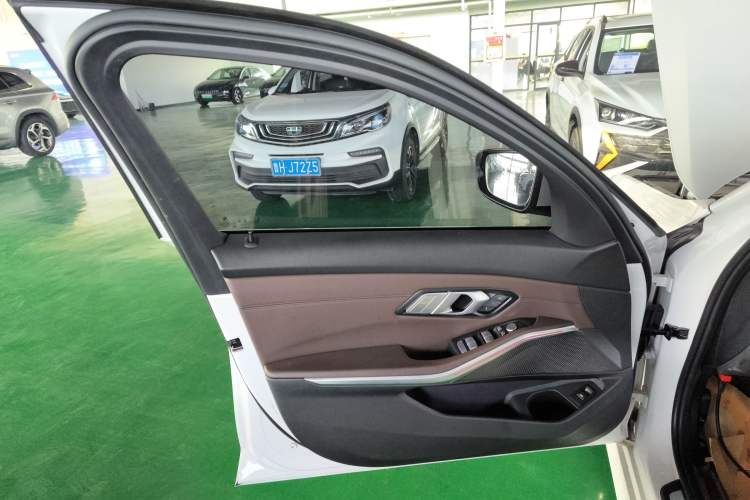 Used BMW 3 Series 2022 325Li M Sport Package
