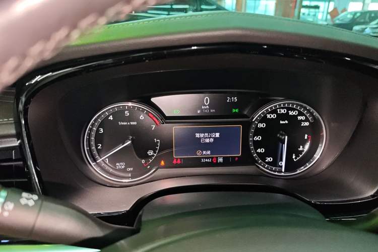 Used Cadillac XT6 2022 2.0T Six-Seater Four-Wheel-Drive Luxury Standard Edition
