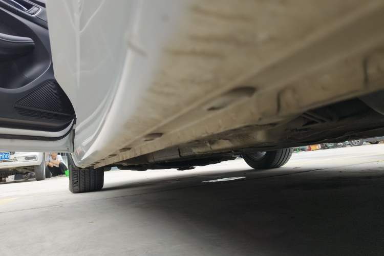 Used Roewe i5 2020 1.5L Automatic 4G Connect Luxury Flagship Edition
