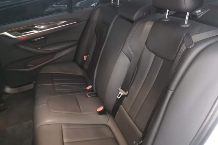 Used BMW 5 Series 2018 525Li M Sport Package