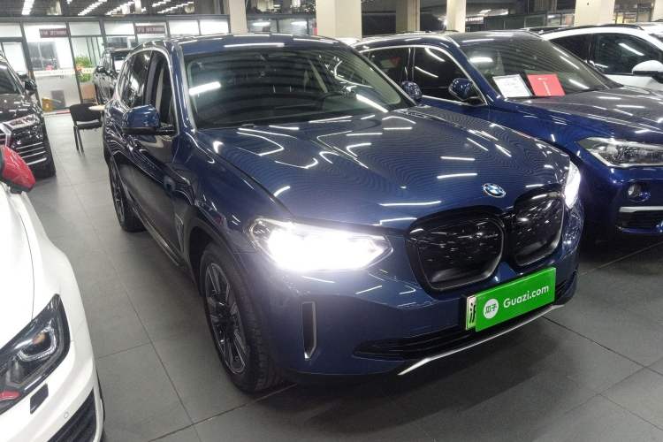 Used BMW iX3 2021 Updated Leading Edition
