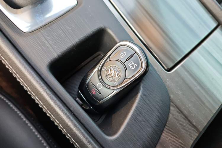 Used Buick LaCrosse 2018 20T Elite Edition
