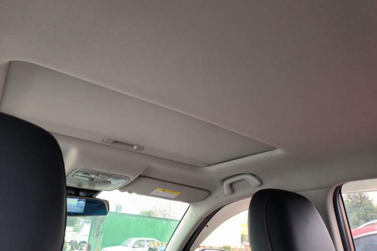 Used Changan CS75 2016 1.5T Manual FENGSHANG Model
