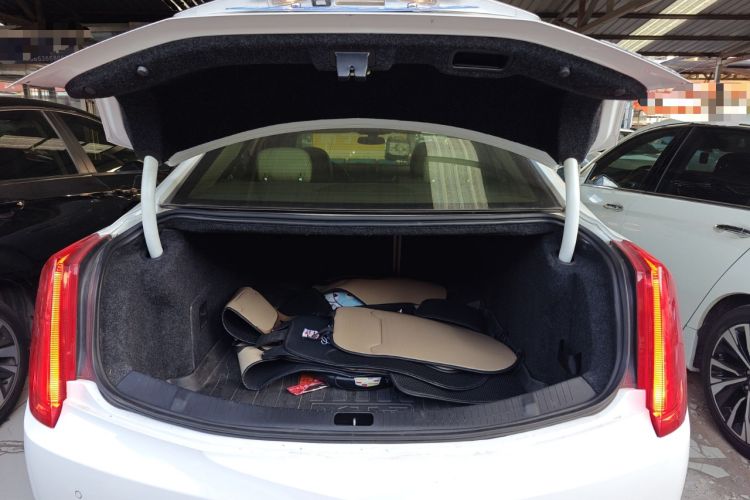 Used Cadillac XTS 2015 28T Comfort Model
