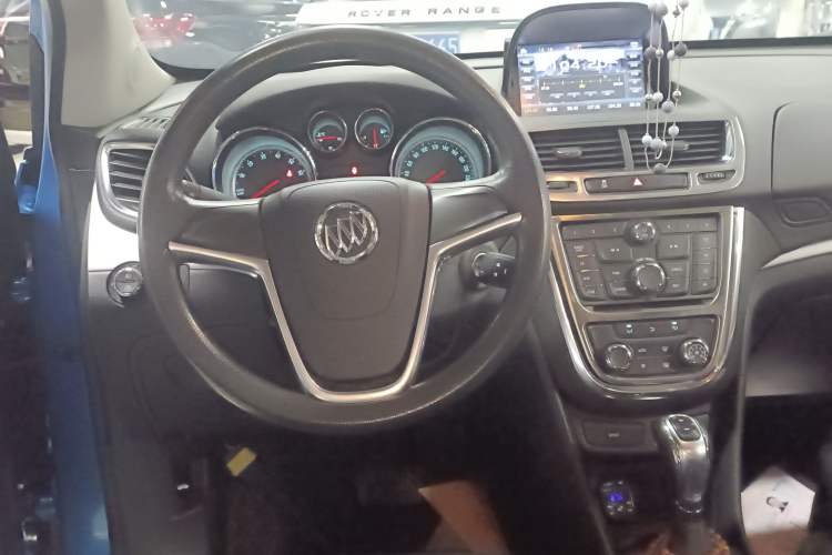 Used Buick Encore 2015 1.4T Automatic Two-Wheel Drive Urban Elite Version
