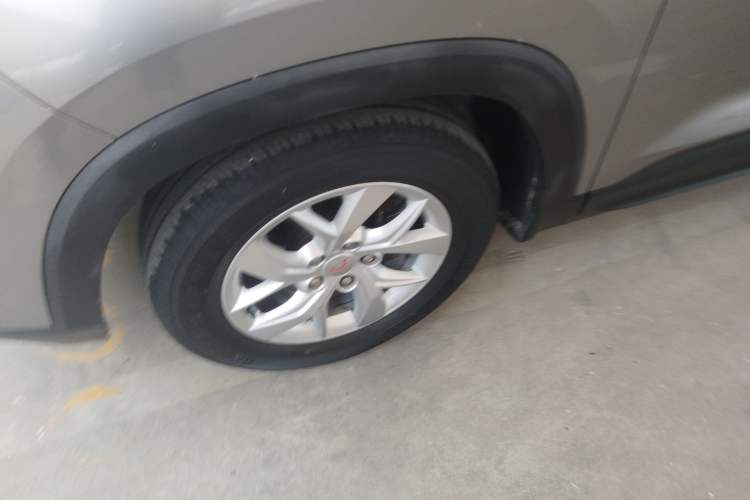 Used Wuling Hongguang S3 2018 1.5L Manual Comfort Model China V Standard