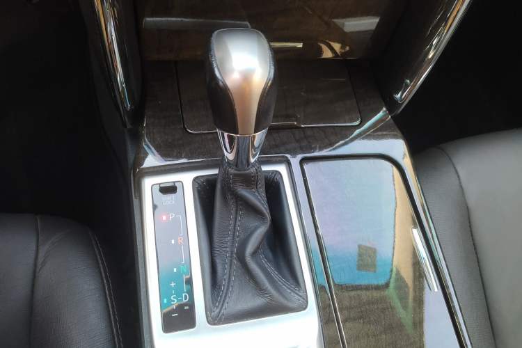 Used Toyota Reiz 2013 2.5V Elite Edition
