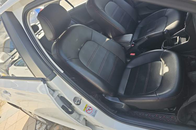 Used Volkswagen Santana 2016 1.4L Manual Fashion Edition
