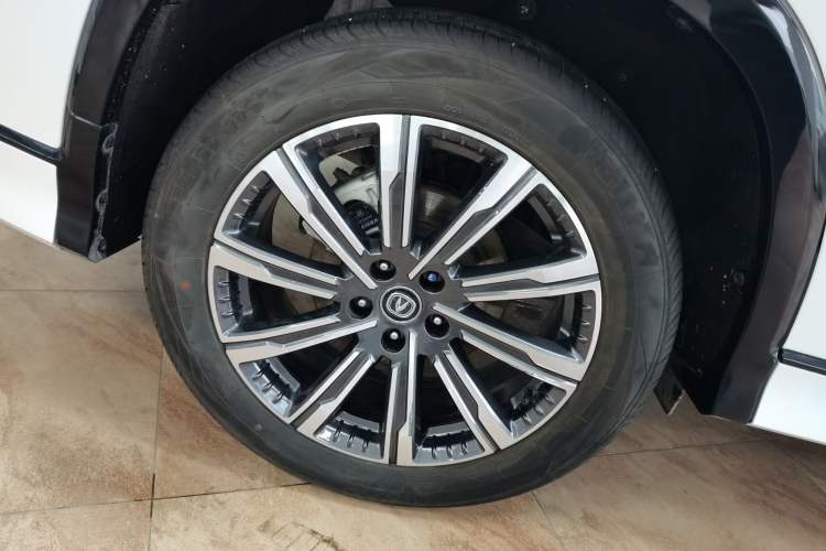 Used Changan CS75 PLUS 2023 3rd Generation 1.5T Automatic Prestige Model