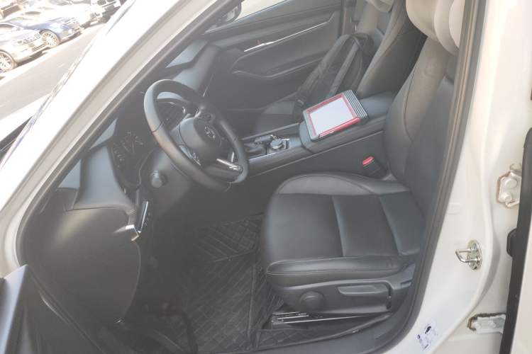 Used Mazda Mazda 3 Axela 2023 2.0L Automatic Zhiya Edition
