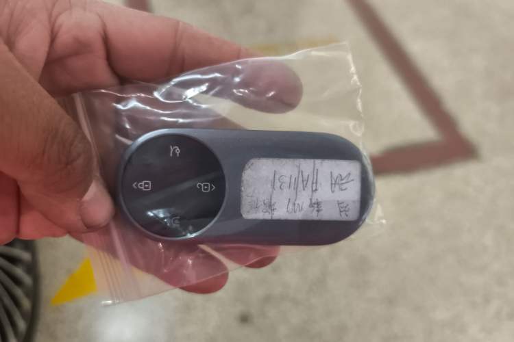 Used Hima AITO M9 2025 Extended-Range Ultra Version 52 kWh 6-Seater
