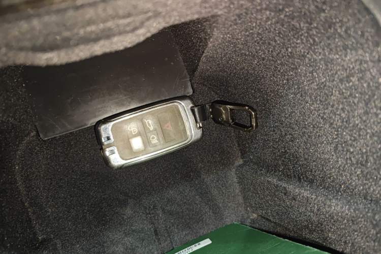 Used Jaguar E-PACE 2018 P250 HSE China VI
