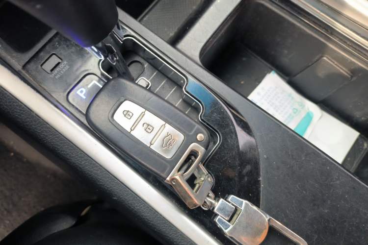 Used Hyundai Sonata 2015 Classic 2.0L Automatic Luxury Edition
