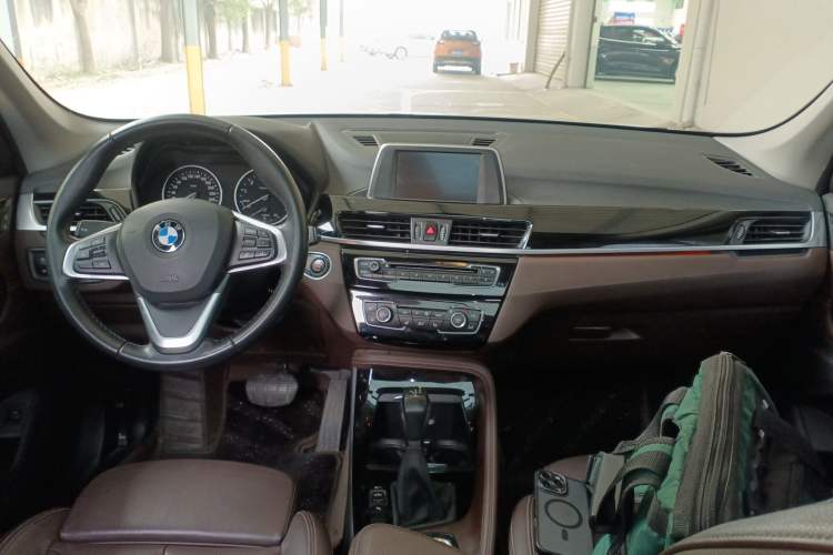 Used BMW X1 2016 sDrive18Li Luxury Model
