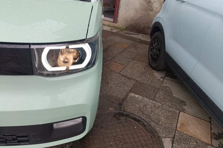 Used Wuling Hongguang MINIEV 2021 Macaron Premium Model – Lithium-NMC