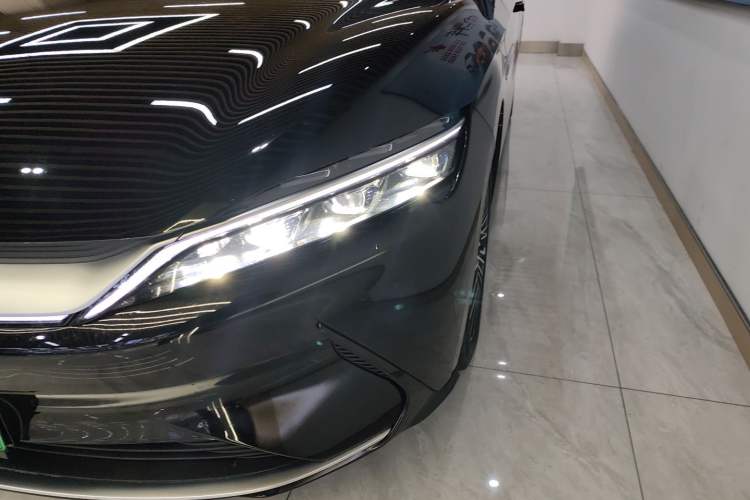 Used BYD Han 2020 EV Long-Range Luxury Model
