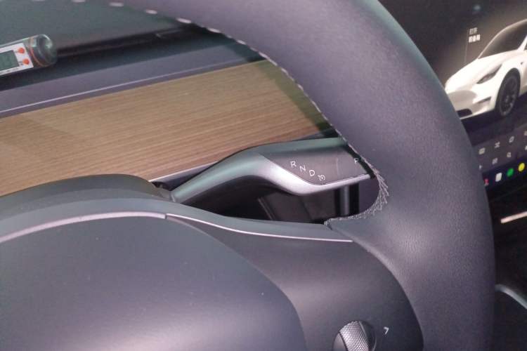 Used Tesla Model Y 2022 Rear-Wheel-Drive Version