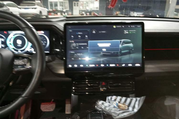 Used GAC Trumpchi GS8 2022 Double-Energy Series 2.0TM Four-Wheel Drive Premium Edition (7 Seats)
