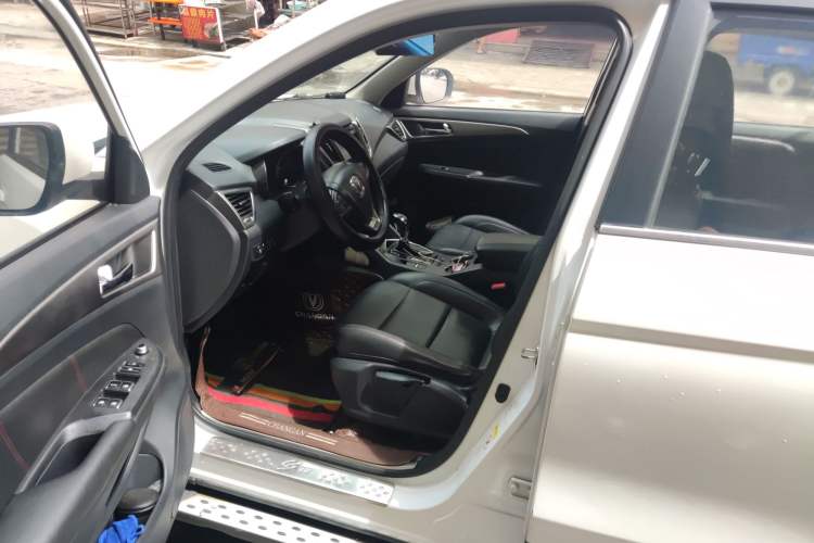 Used Changan CS75 2016 1.8T Automatic Elite Model China V Standard
