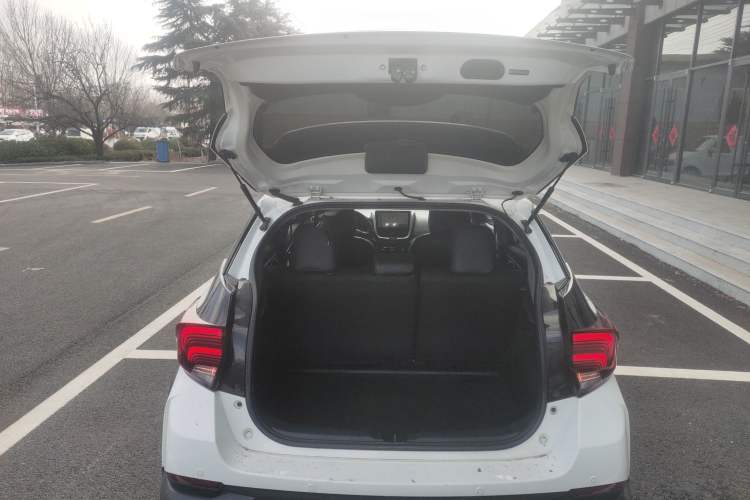 Used Toyota YARiS L Zhi Xuan 2022 X-Trail 1.5L CVT Leading PLUS Edition