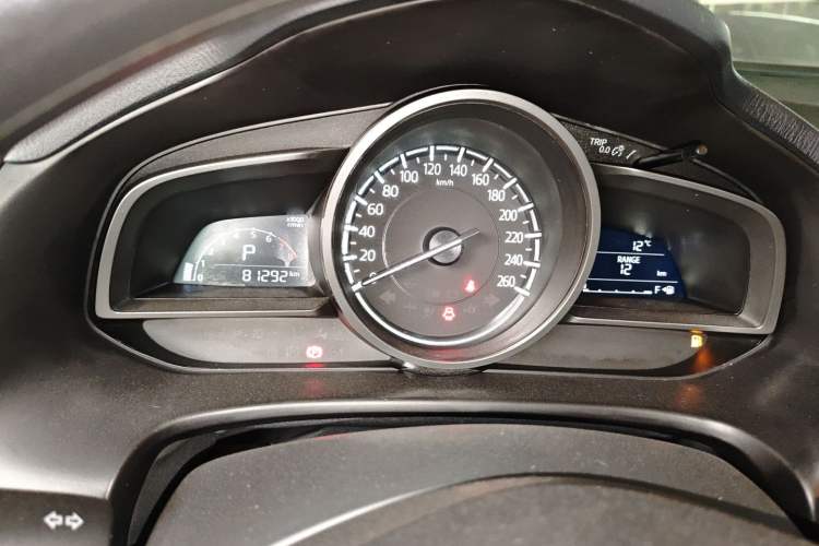 Used Mazda Mazda 3 Axela 2017 Sedan 1.5L Automatic Luxury Model Emission Standard China V
