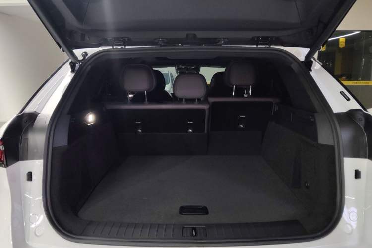 Used Chery Tiggo 9 2025 2.0T Automatic Two-Wheel Drive Luxury Edition 5 Seats
