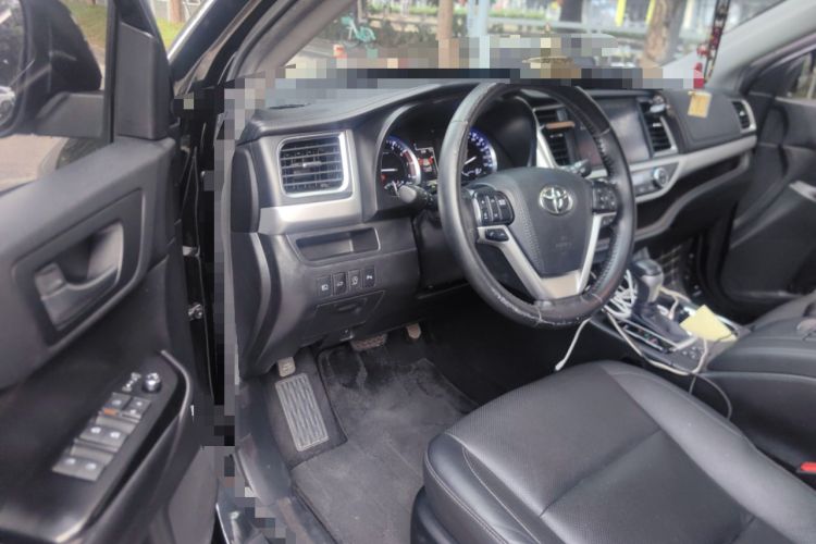 Used Toyota Highlander 2018 2.0T Four-Wheel Drive Prestige Version 7 Seats China VI Standard
