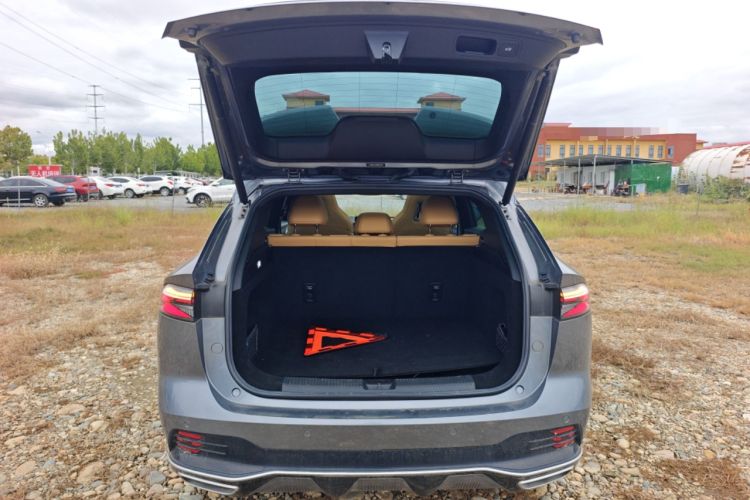 Used Roewe RX5 New Energy 2023 eRX5 Super Hybrid Prestige Edition
