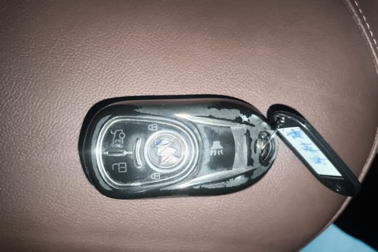 Used Buick Envision 2020 20T Two-Wheel Drive Luxury Model
