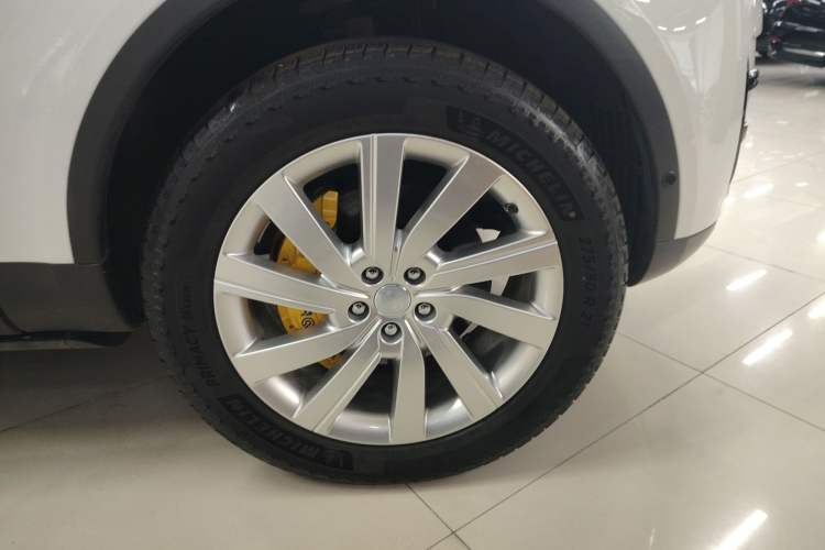 Used Land Rover Discovery 2019 3.0 SC V6 SE