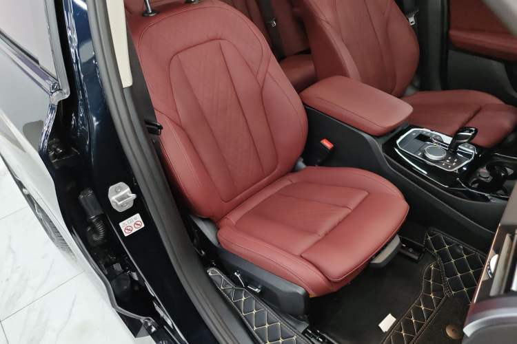 Used BMW X3 2023 Restyled xDrive30i Leading Edition M Night Sky Package
