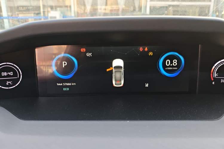 Used Changan UNI-V 2022 1.5T Smart Navigation Version