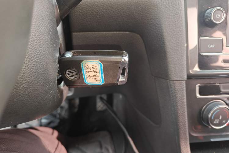 Used Volkswagen Golf 2018 230TSI Automatic Comfort Model
