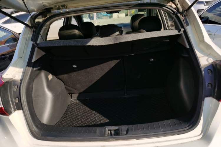 Used Nissan Tiida 2016 1.6L CVT Smart Drive Edition