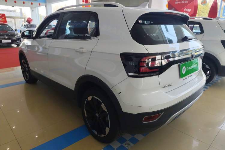 Used Volkswagen Tacqua 2023 200TSI DSG Joy-Connect Edition
