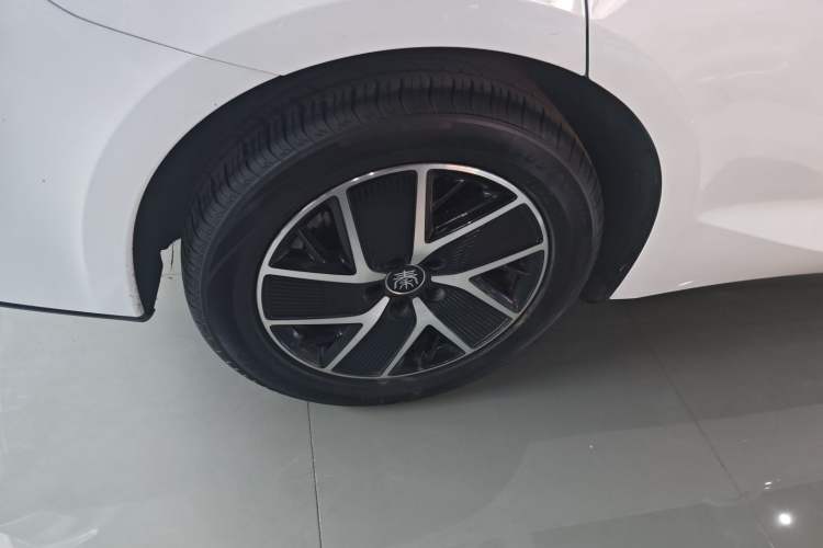 Used BYD Qin L 2024 DM-i 120KM Leading Model
