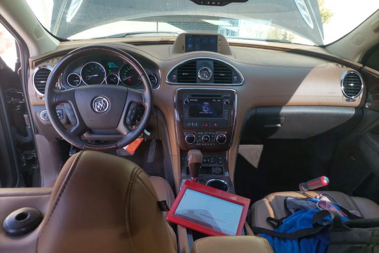 Used Buick Enclave 2014 3.6L Two-Wheel Drive Elite Comfort Version
