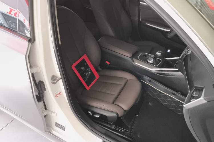 Used BMW 3 Series 2021 Second Facelift 325i M Sport Package
