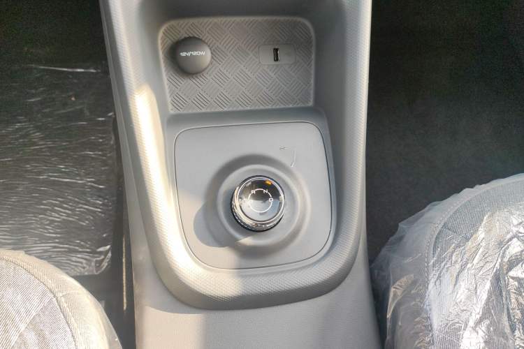 Used Wuling Hongguang New Energy 2024 All-Electric Model 300KM Standard Version