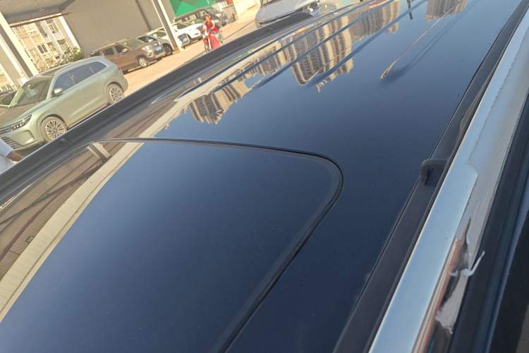 Used  Compass 2014 Revised Version 2.0L Two-Wheel Drive Entry-Level Edition
