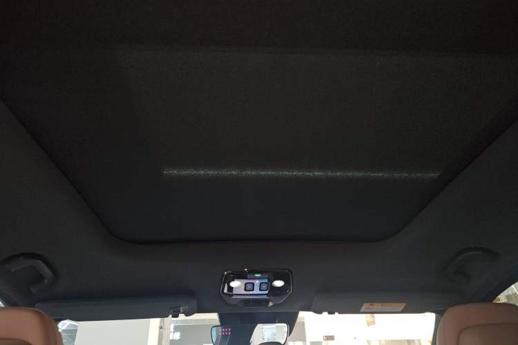 Used Nio ES8 2020 415 km Range 6-Seater Version
